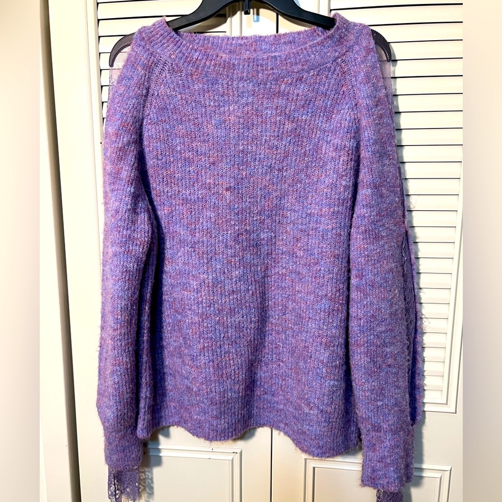 Oversized gorgeous sweater